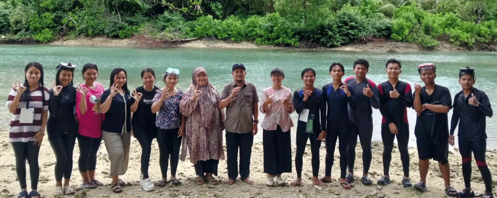 Mahasiswa PSDKU Nias Utara Laksanakan Fieldtrip di Sawakete, Perkuat Pembelajaran dan Kepedulian terhadap Lingkungan